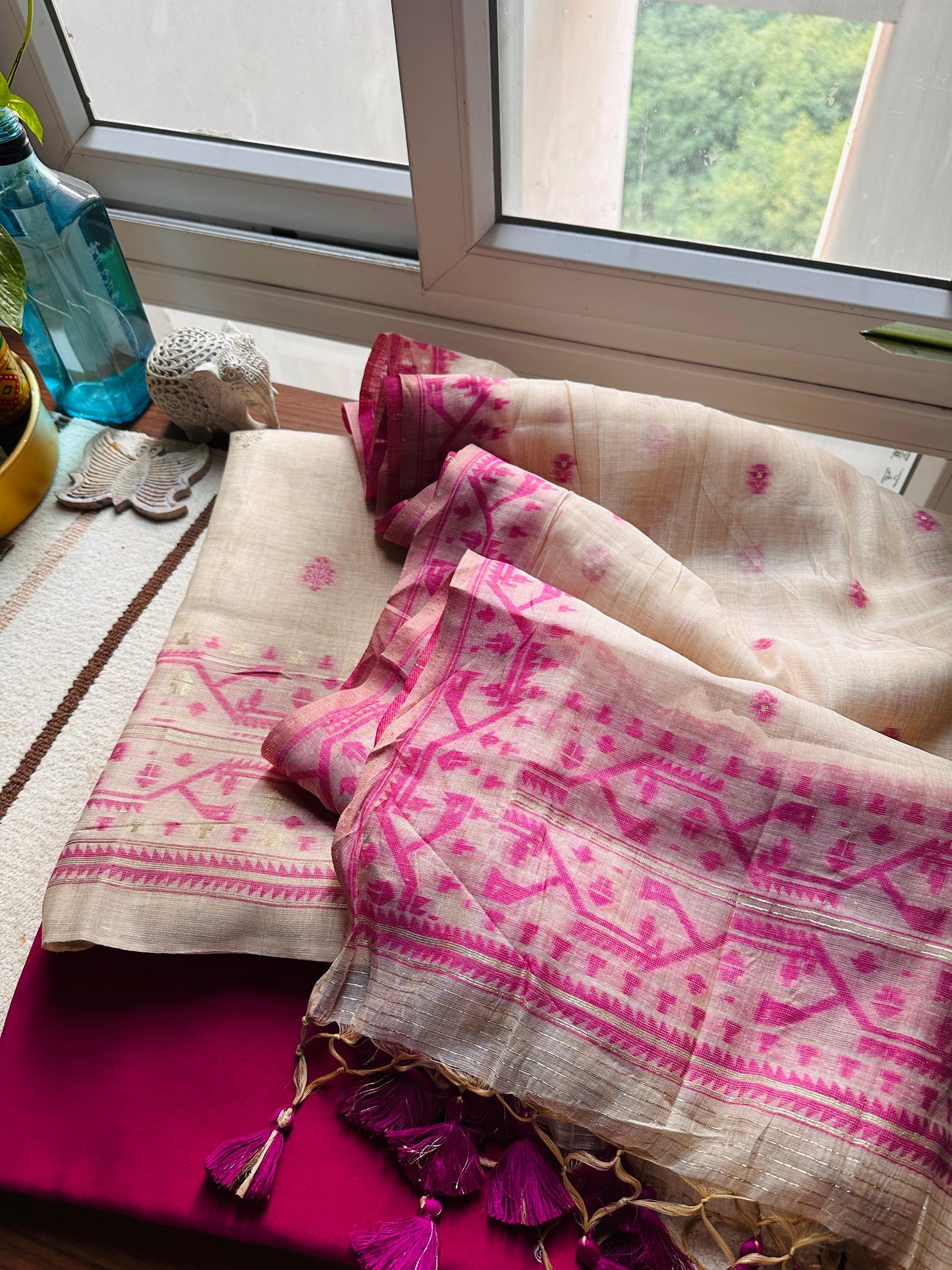 Ivory and Magenta Jamdani Chanderi Suit Set