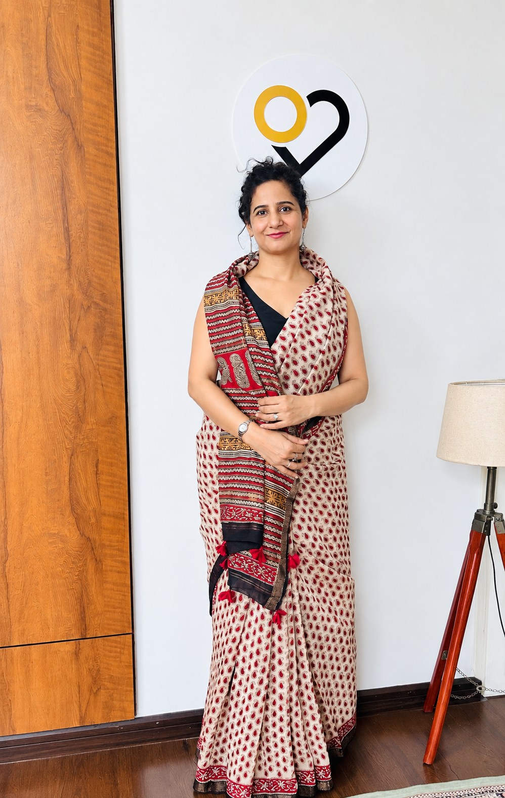Crimson & Off-White Maheshwari Silk Saree
