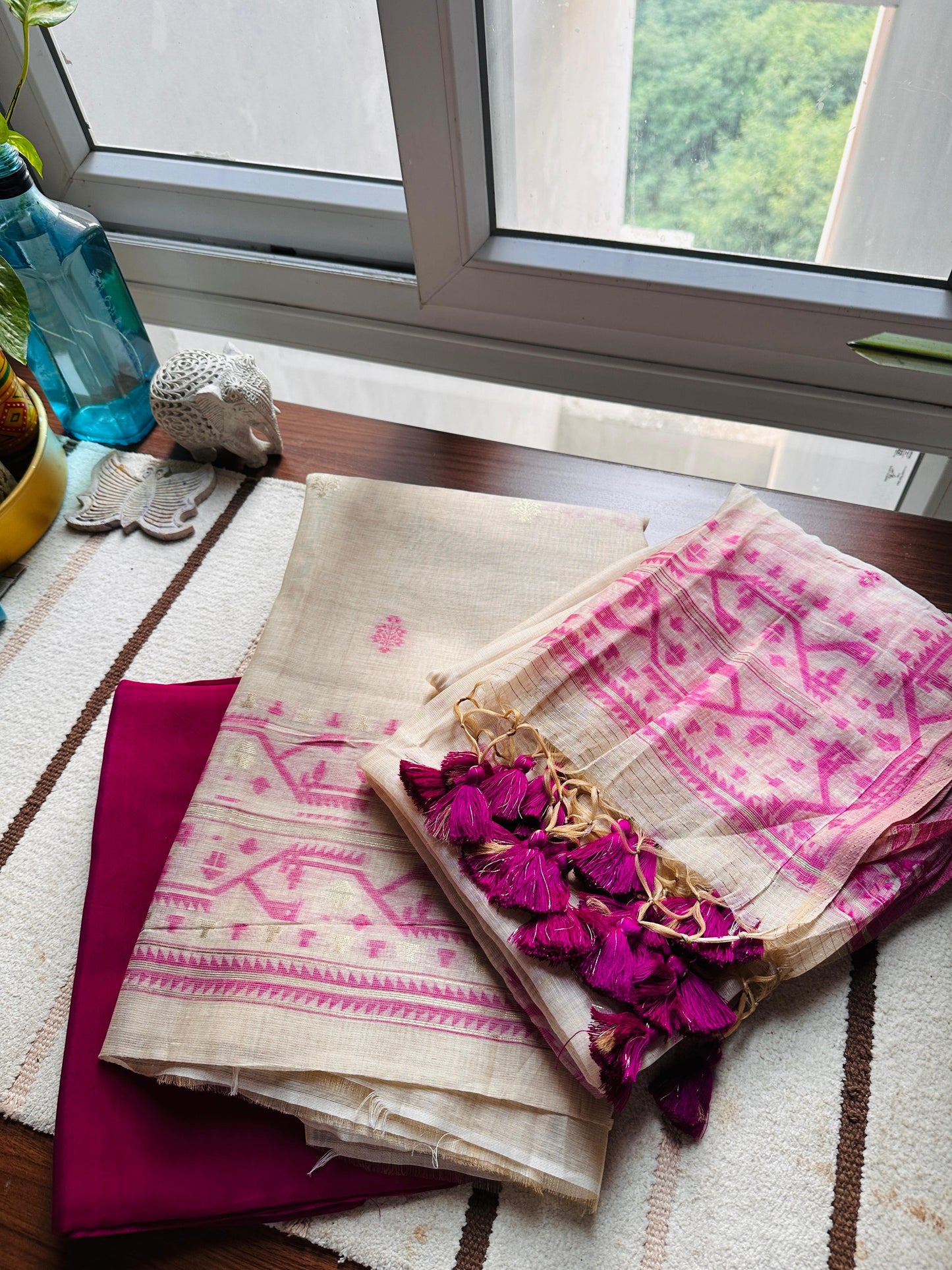 Ivory and Magenta Jamdani Chanderi Suit Set