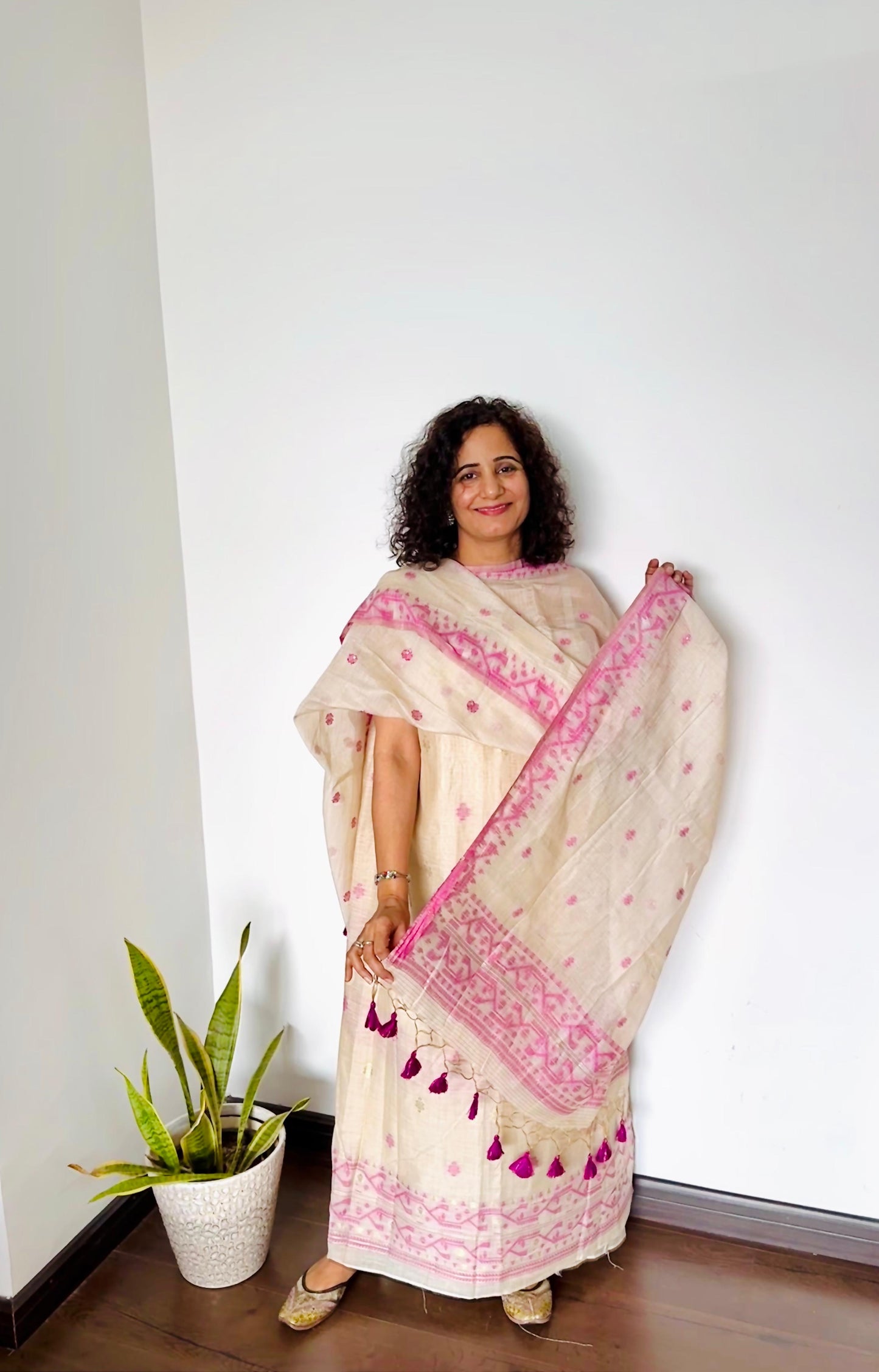 Ivory and Magenta Jamdani Chanderi Suit Set