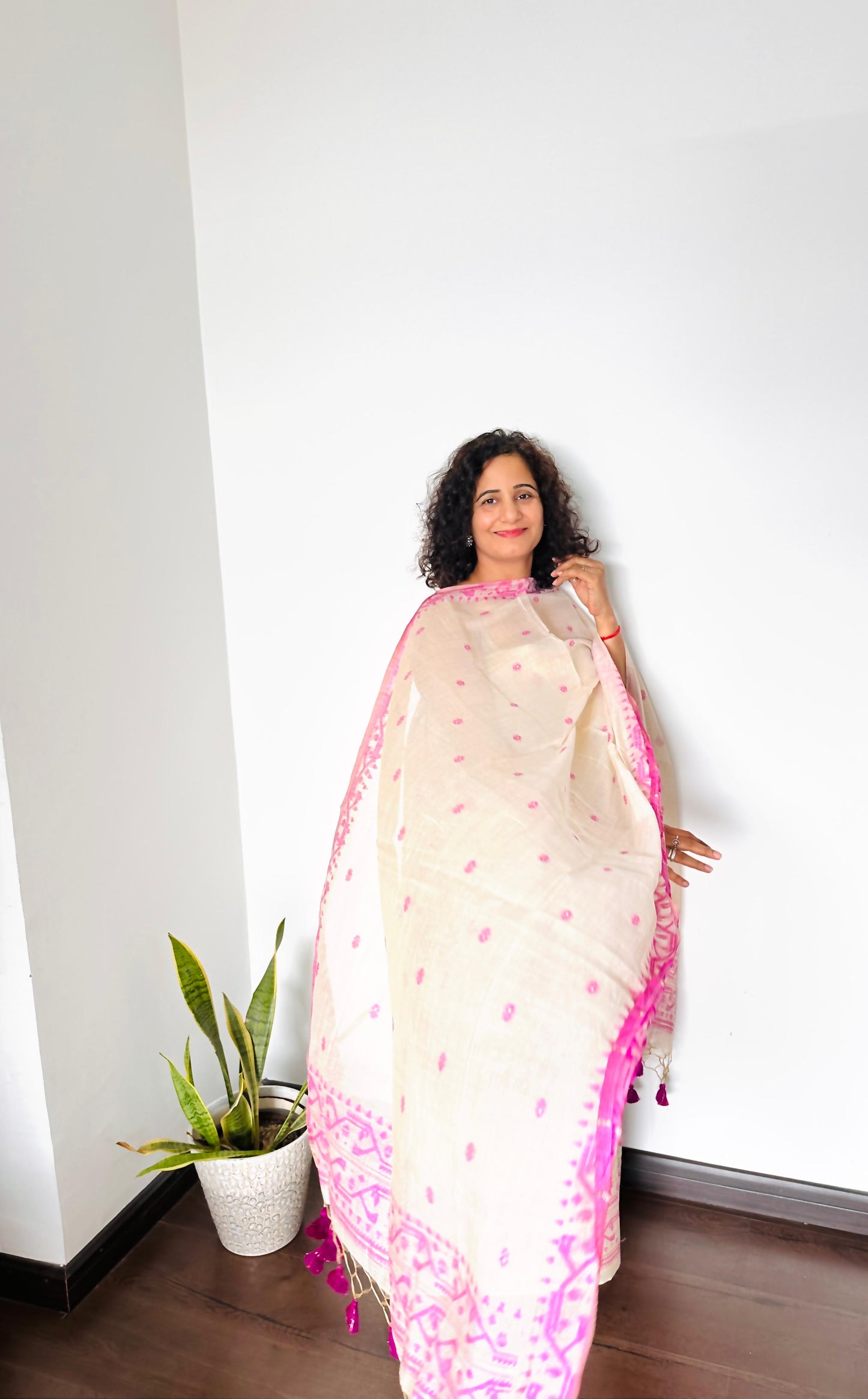 Ivory and Magenta Jamdani Chanderi Suit Set