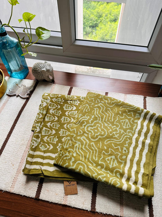 Mahendi Kota Dupatta Suit Set